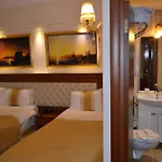 Hotell Blue 3*