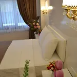 Blue Hotell 3*