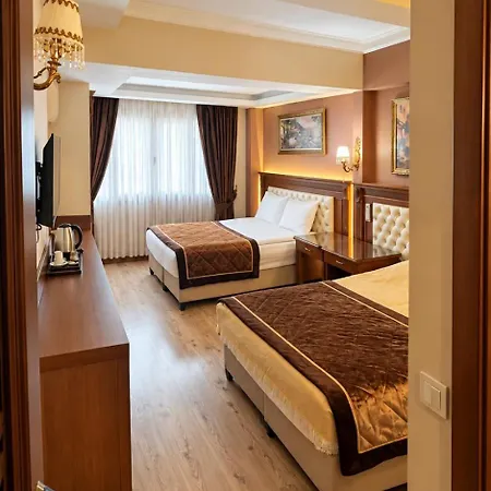 Blue Hotel